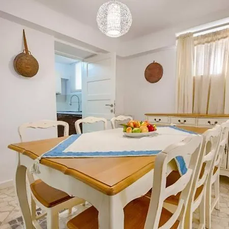 Lägenhet Luxury Living Nisos Vs Rhodes Town