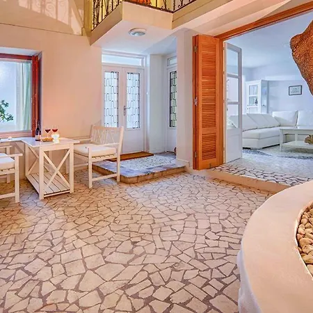 דירה Luxury Living Nisos Vs Rhodes Town *